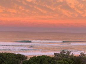 Capricorn One Beachside Holiday Apartments - Official